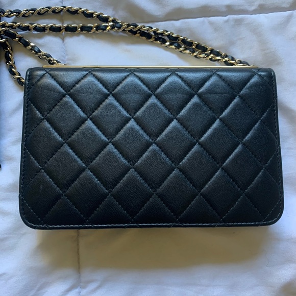 CHANEL Trendy CC Wallet On Chain WOC - Picture 2 of 9